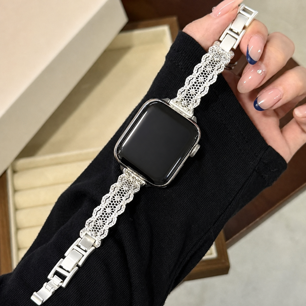 Gilded Filigree Crystal-Inspired Watch Band