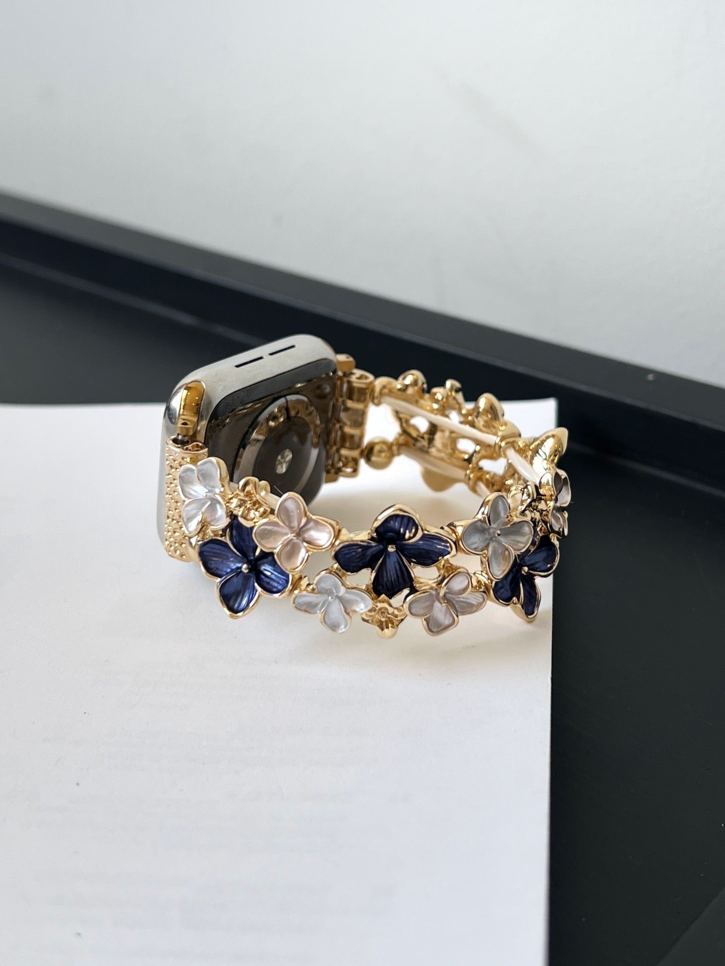 Autumn Blossom Charm Link Smartwatch Band